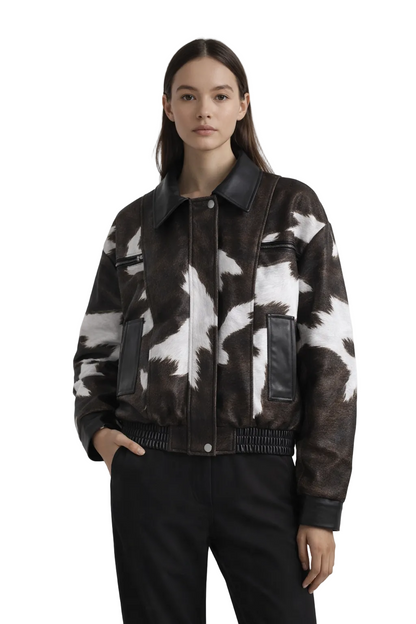 Black and white jacket with abstract pattern and elastic hem