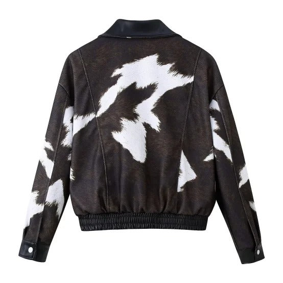 Black and white jacket with abstract pattern and elastic hem